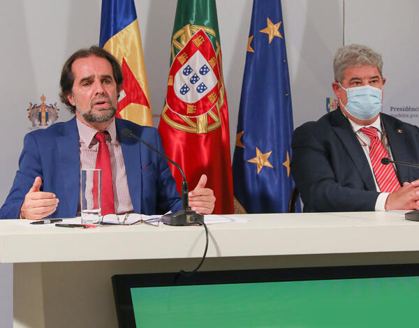 Madeira sem transmissão comunitária ativa