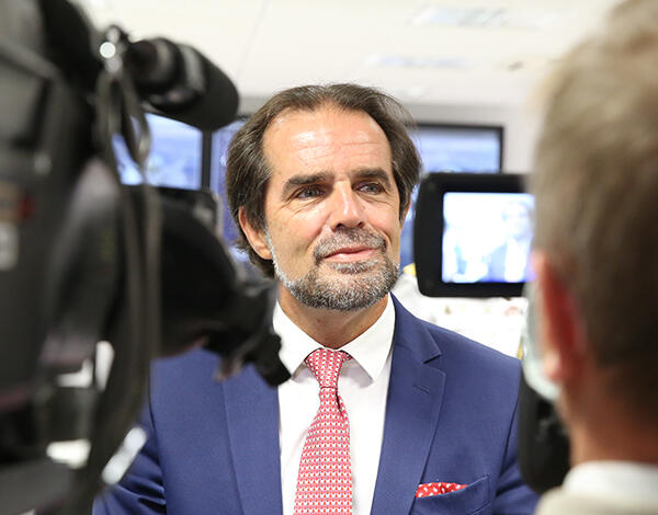 Região procura discriminação positiva junto do governo britânico