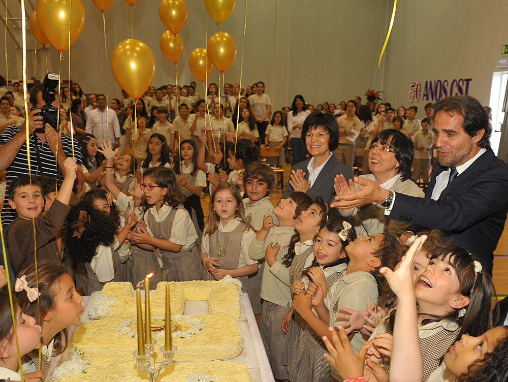 Governo cria gabinete intersectorial de apoio aos madeirenses emigrados na Venezuela
