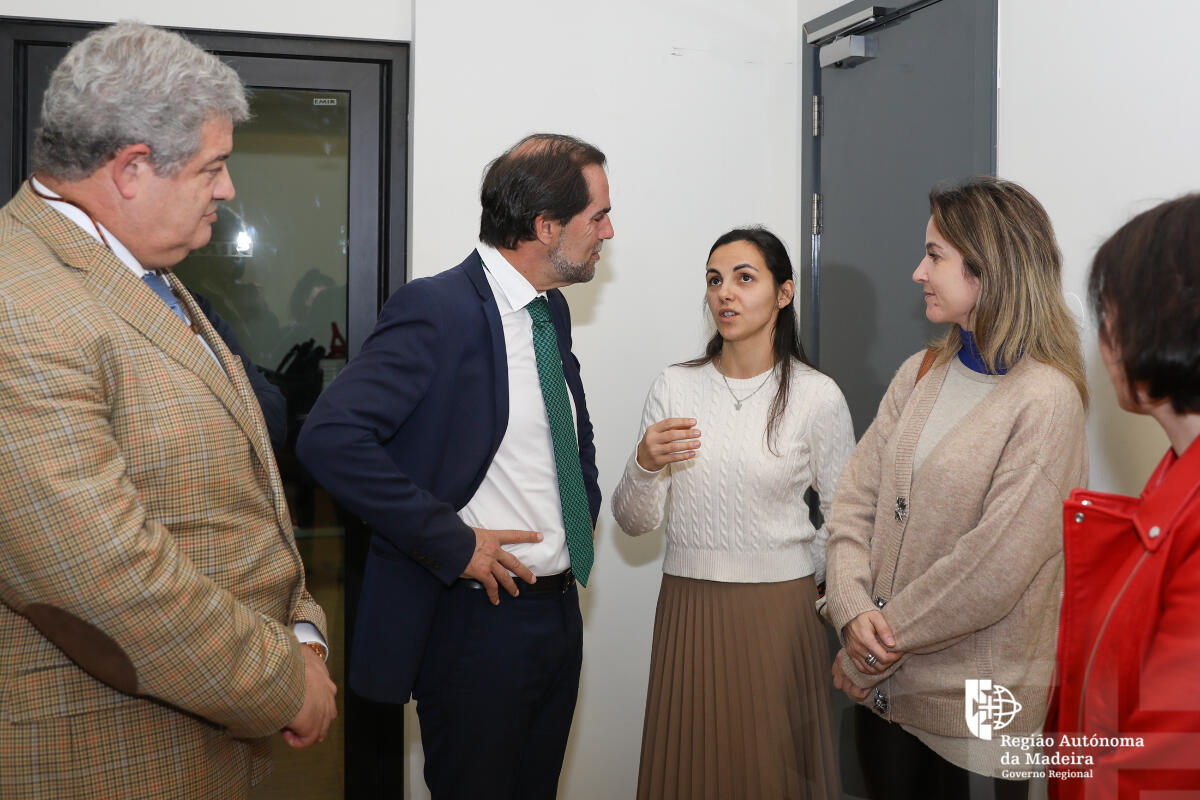 Saúde reforçada em termos financeiros e de investimento