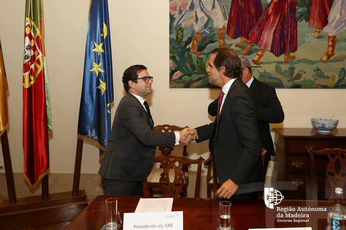 Celebrado protocolo com a Associação Nacional de Farmácias