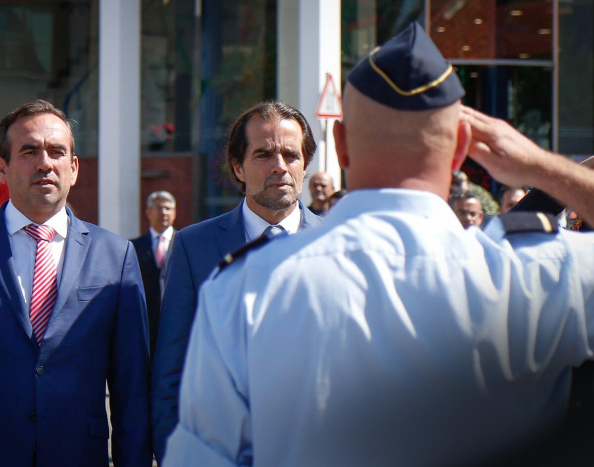 Albuquerque anuncia benefícios para os bombeiros