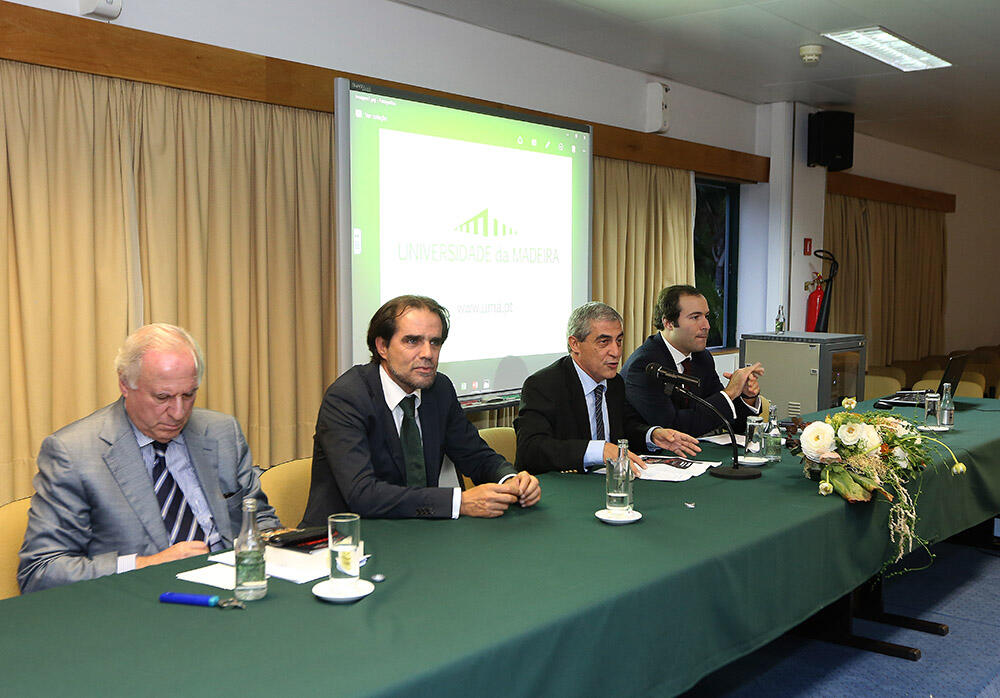 Presidente do GR no lançamento da obra ‘Jovens e a Política’