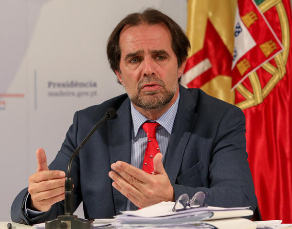 Telescola começa a 20 de abril  - Sábado há decisões