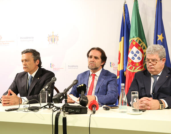 COVID-19 Comunicado Governo Regional