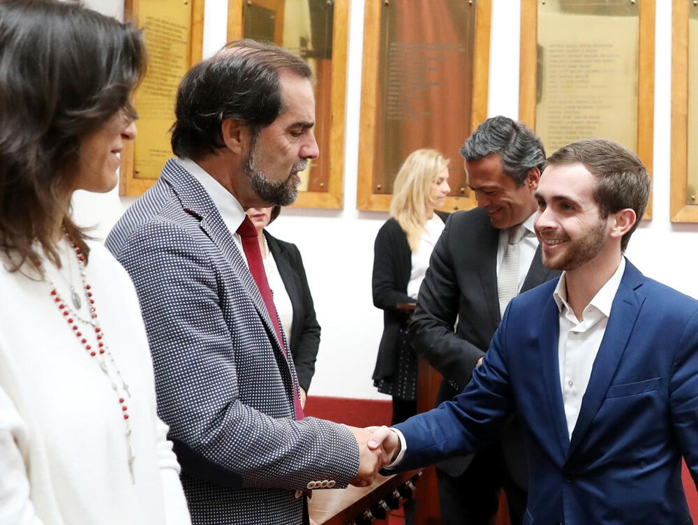 PIB recorde e crescimento económico acima da média nacional desde 2014