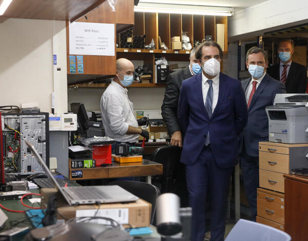 Albuquerque visitou empresa do setor da informática 