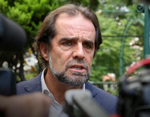 Cadeias de transmissão local estão absolutamente identificadas