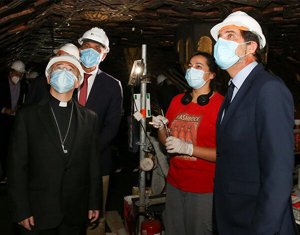 Albuquerque enaltece obras de recuperação em curso na Sé