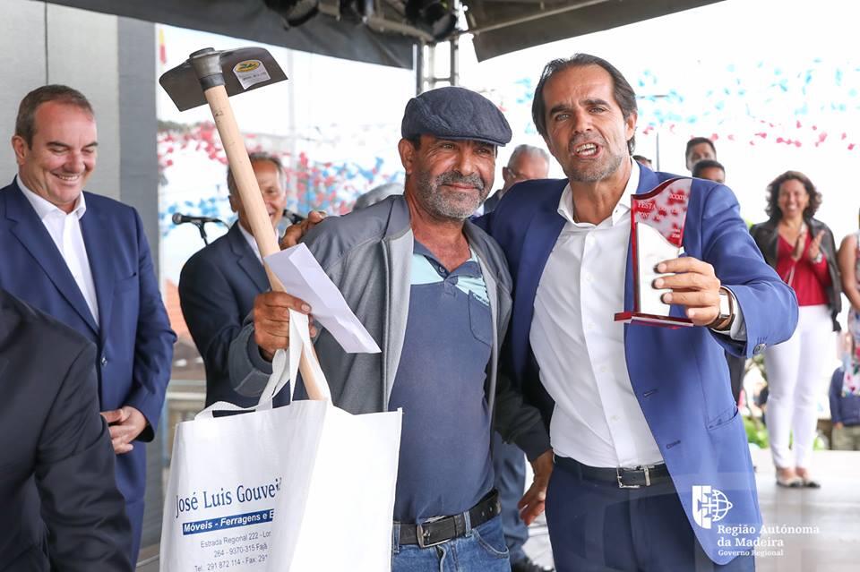 Via expresso e apoio à agricultura na Ponta do Pargo