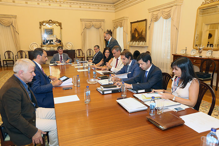 Imagem 1: Reunião GR e CM do Porto Santo