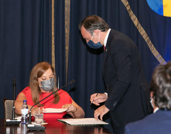 Rogério Gouveia empossado como Secretário Regional das Finanças 