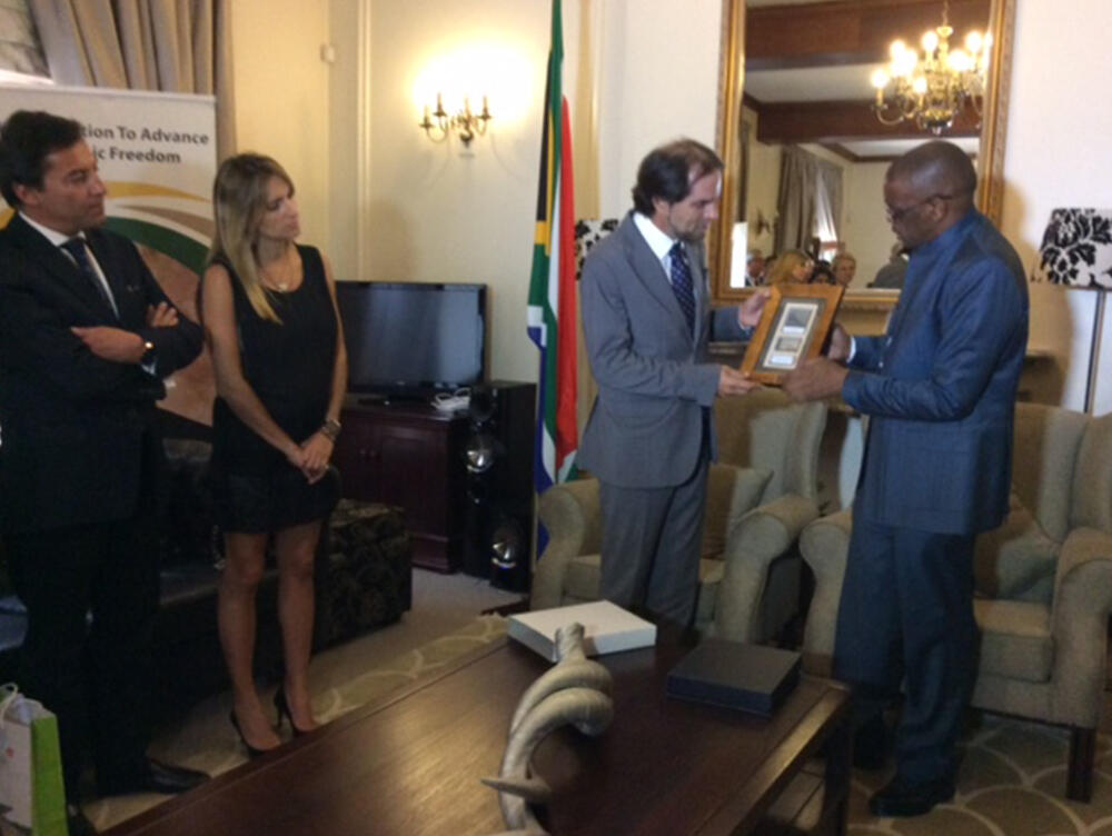 RAM e Free State assinam carta de intenções