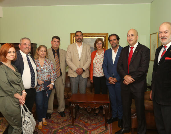 Enfermeiros agradecem a Miguel Albuquerque