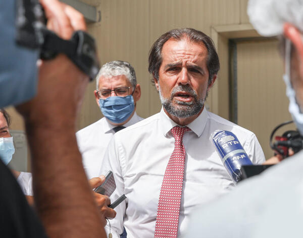 Combate à COVID é maratona que ainda vai a meio