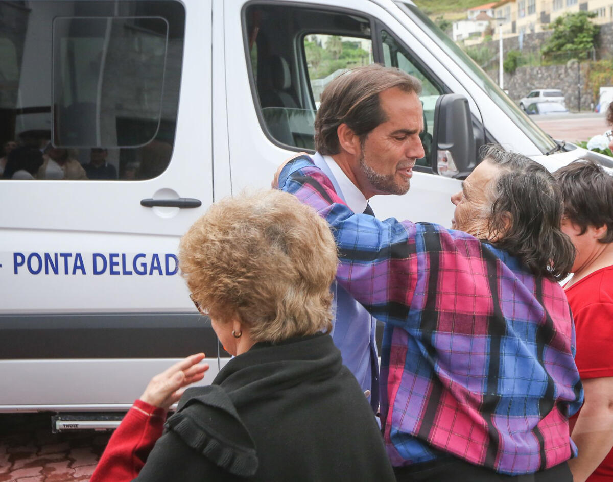 Apoio ao centro social da Ponta Delgada
