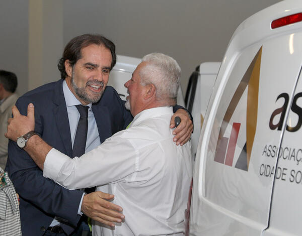 Ajudantes domiciliárias vão ter carreira valorizada