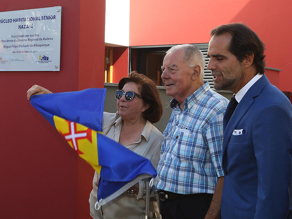 Governo entregou mais habitações a quem perdeu casa nos incêndios