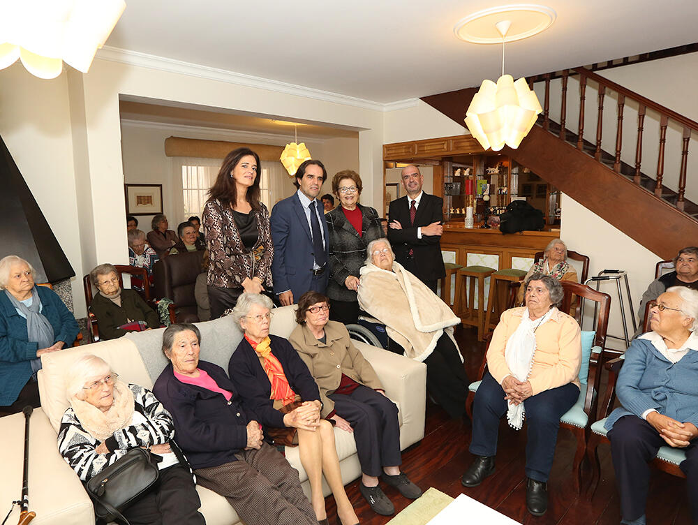 Madeira tem sete famílias envolvidas em projeto de acolhimento de idosos