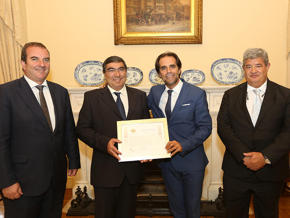 Comandante Alegria homenageado pelo Governo Regional