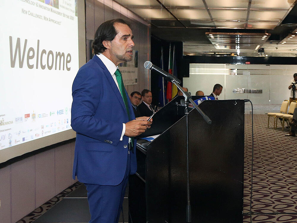 Conhecimento e tecnologia a favor da economia e da empregabilidade