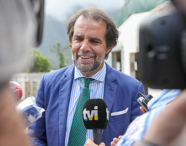 Albuquerque satisfeito com o sim do Reino Unido ao corredor turístico