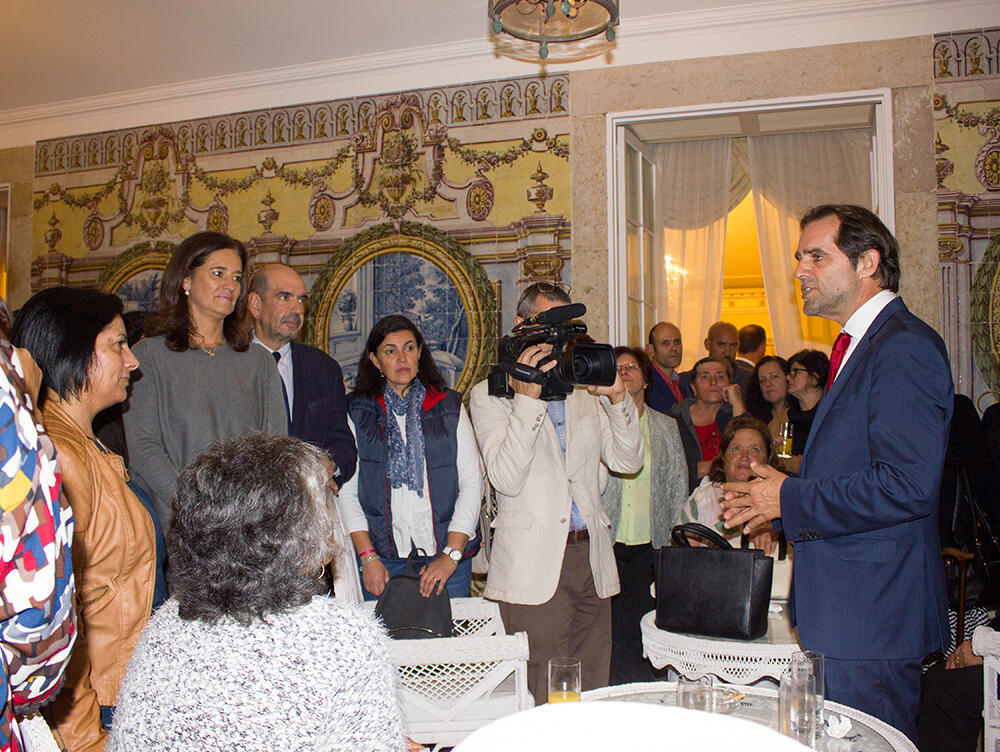 Presidente do Governo agradece trabalho meritório das Ajudantes Domiciliárias