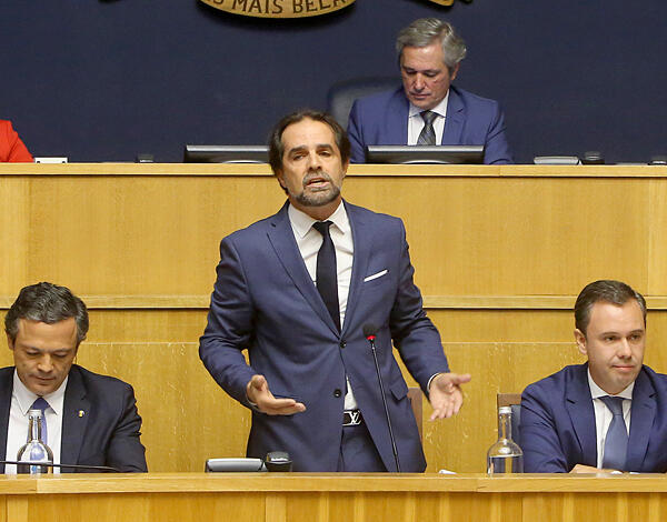 Governo Regional mantém rumo encetado para a economia