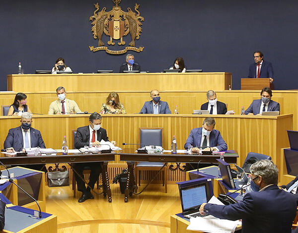 Governo mobilizou recursos para apoiar empresas, trabalhadores e famílias