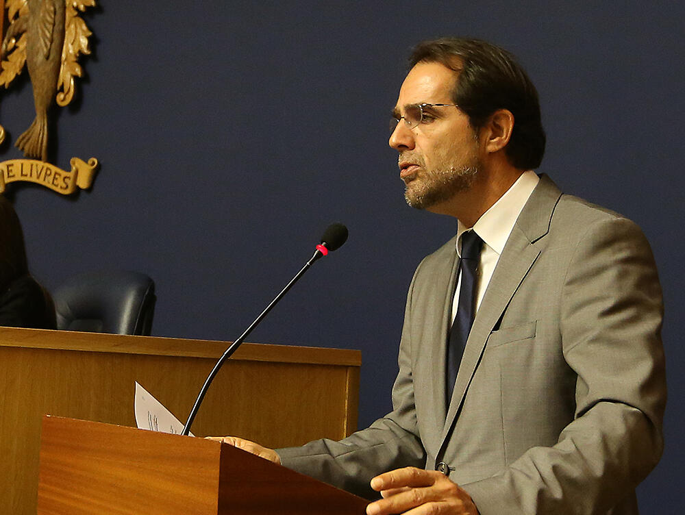 Orçamento devolve rendimento aos madeirenses