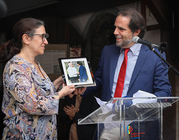 Região continuará a insistir na redução do imposto sobre o rum e aguardente da Madeira