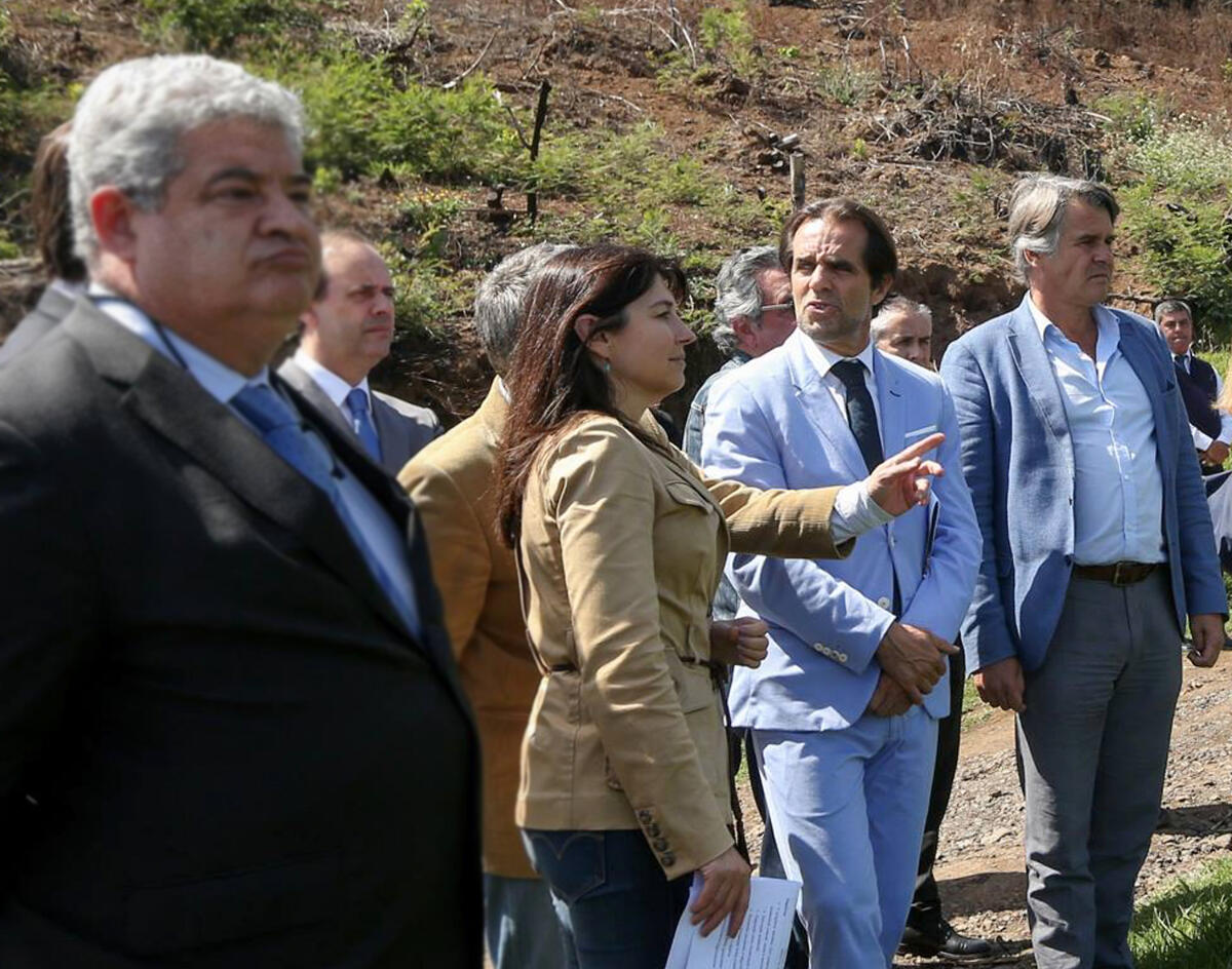 Governo constrói estrada nova nas zonas altas de São Roque