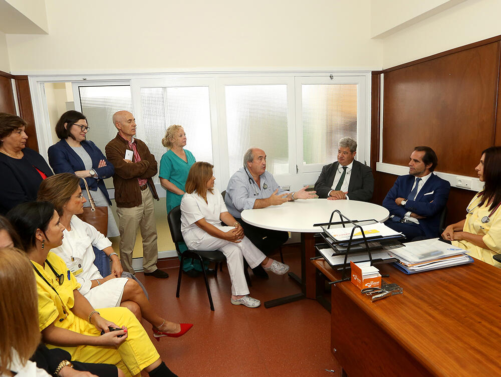 “Não há falta de medicamentos na Região”