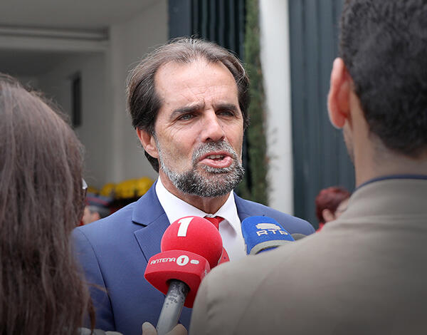 Problemas que Região levou a Lisboa continuam todos por resolver