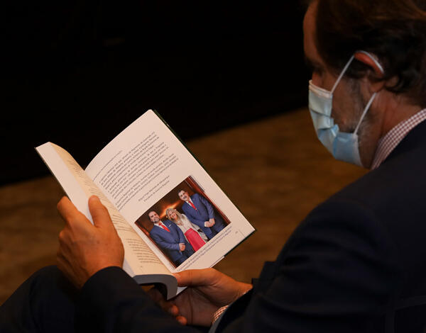 Albuquerque na apresentação do livro do Major-General Carlos Perestrelo 