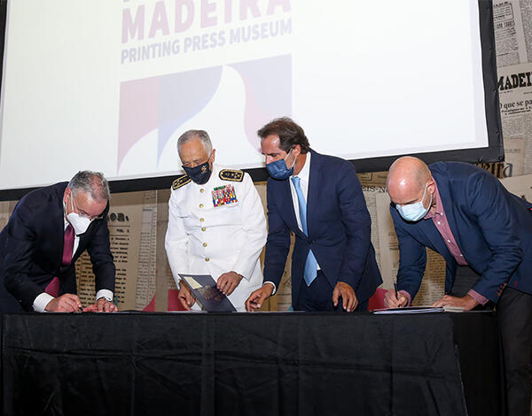 «Modernizar os portos e apostar nas ligações marítimas» 