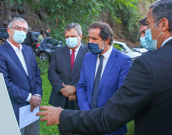 Nós rodoviários que vão para obras visitados por Miguel Albuquerque