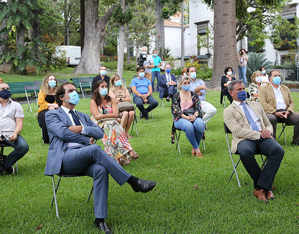 «Vamos conseguir ultrapassar esta crise»