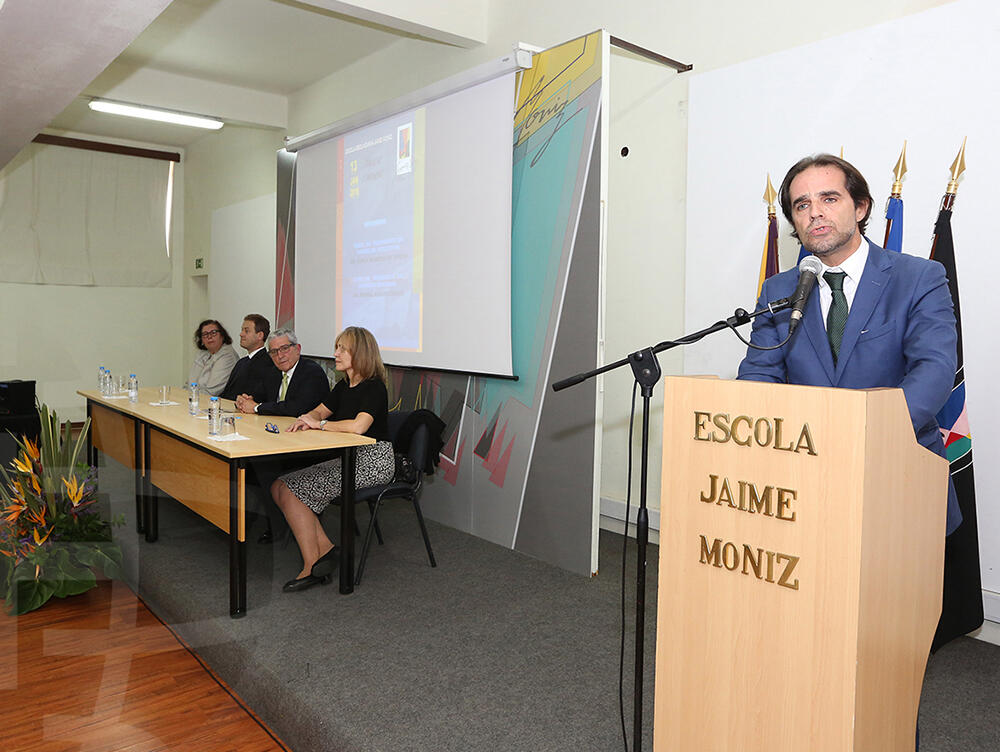 Presiente do GR no aniversário da Escola Jaime Moniz