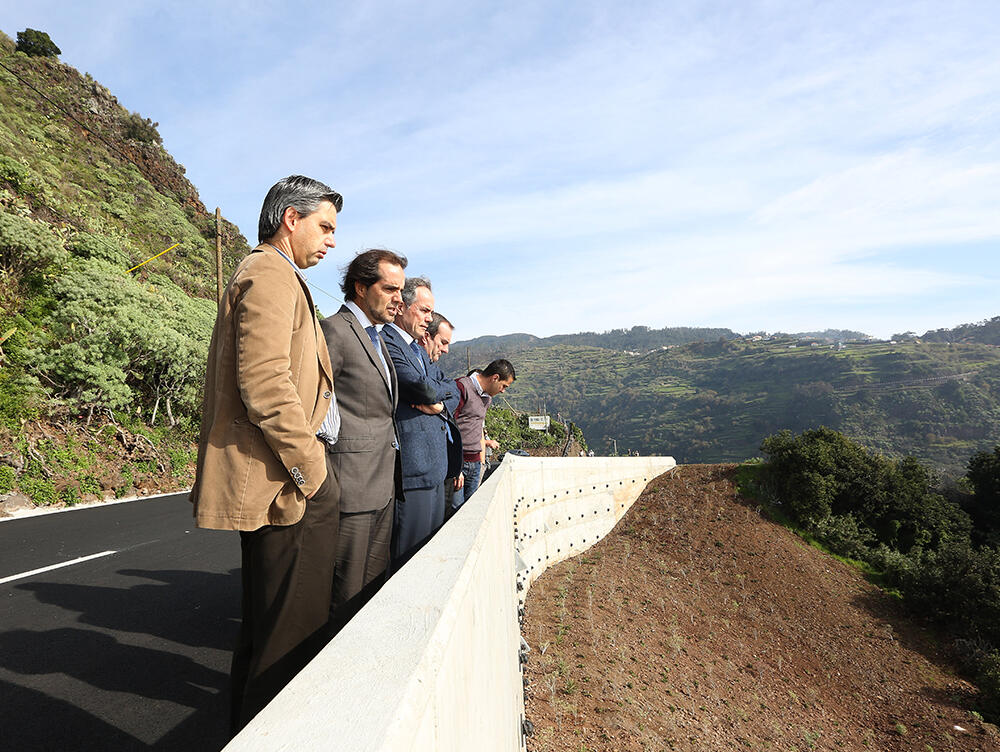 Visita à obra de estabilização do talude da E.R.222  