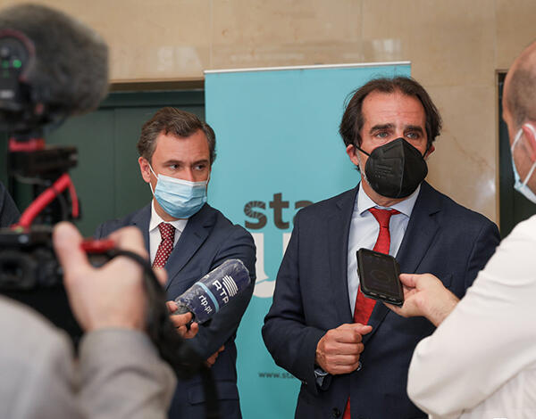 Albuquerque vai falar a Marcelo de questões fundamentais para a Madeira