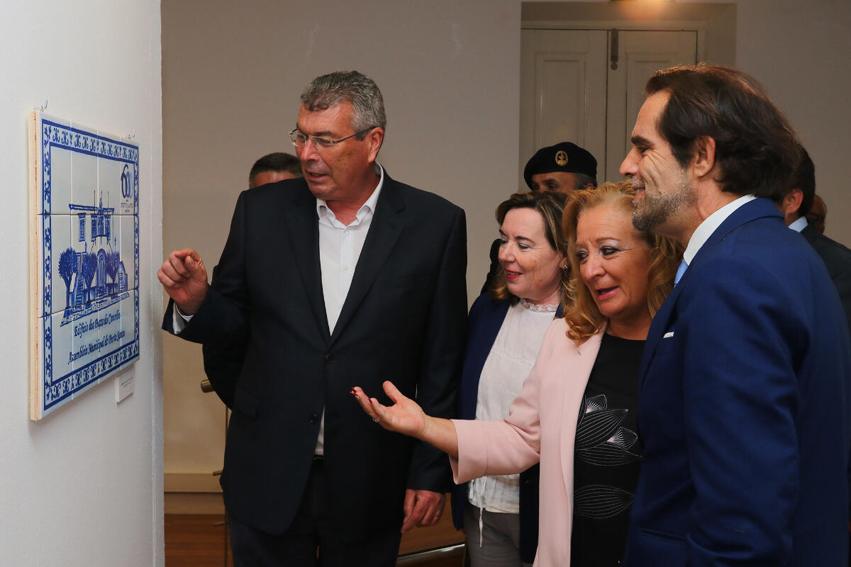 Exposição de Pinturas de Azulejos “Vida e Alma Porto-Santense”