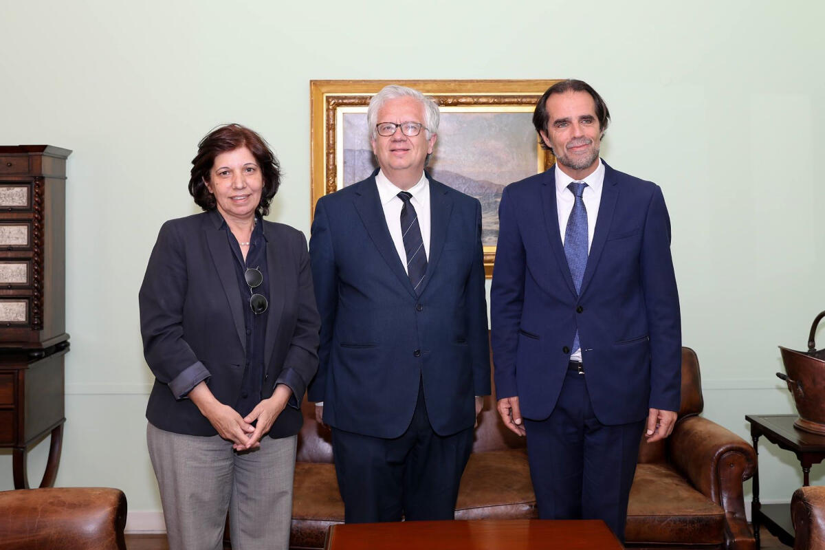 Governo Regional garante 1,2 milhões de euros para helicóptero de combate aos incêndios florestais