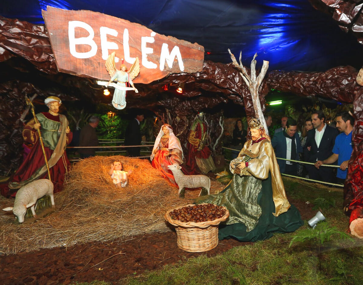 Presidente do Governo visitou presépio do Curral das Freiras