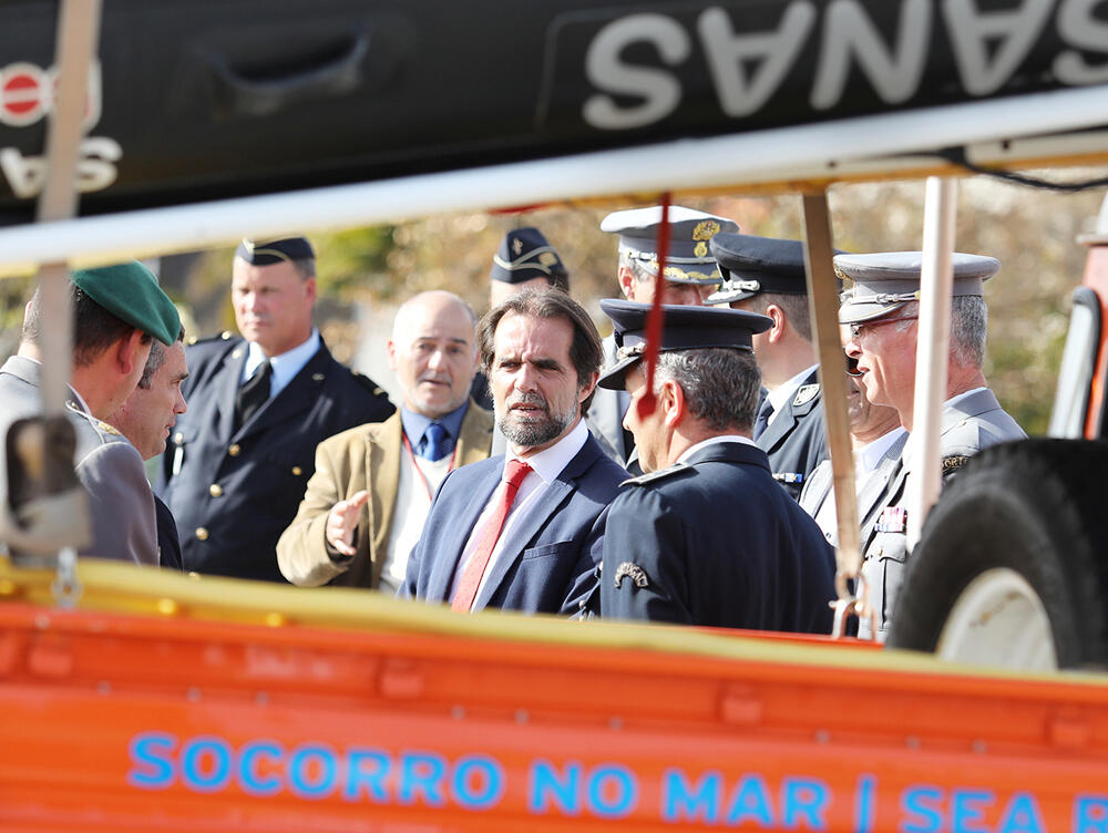 Veículos pesados de combate a incêndios entregues nos próximos três meses