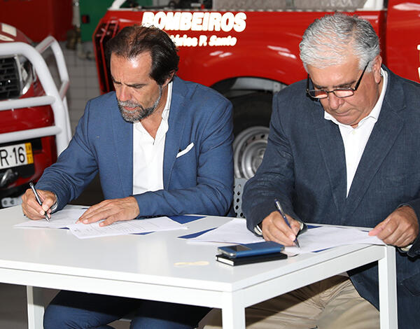 Governo Regional quase duplica apoio aos bombeiros do Porto Santo