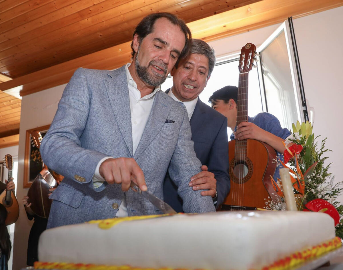 Presidente do Governo apoia objetivos da direção do Recreio Musical União da Mocidade