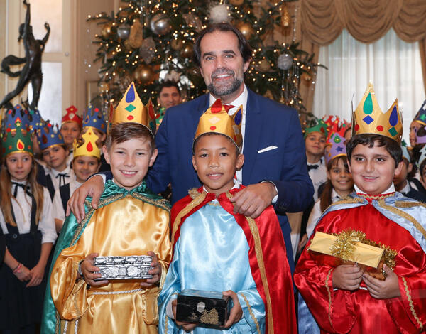 “Eu venho Cantar os Reis ao Senhor Presidente”