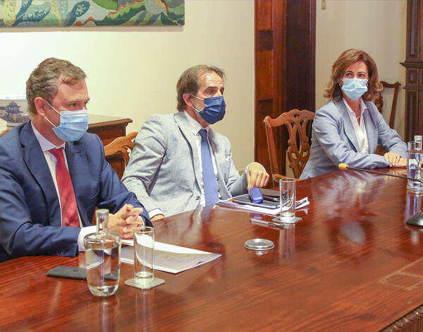 Madeirenses devem perceber o quão decisivo é o CINM para o futuro da Região