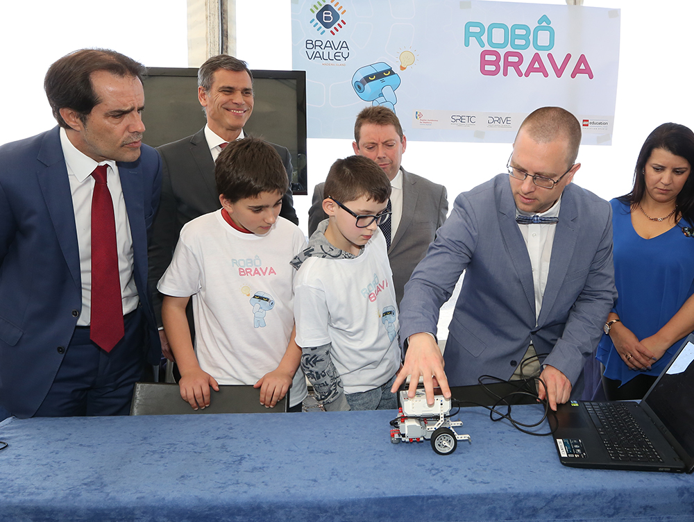 Governo promove eventos de robótica em todos os municípios